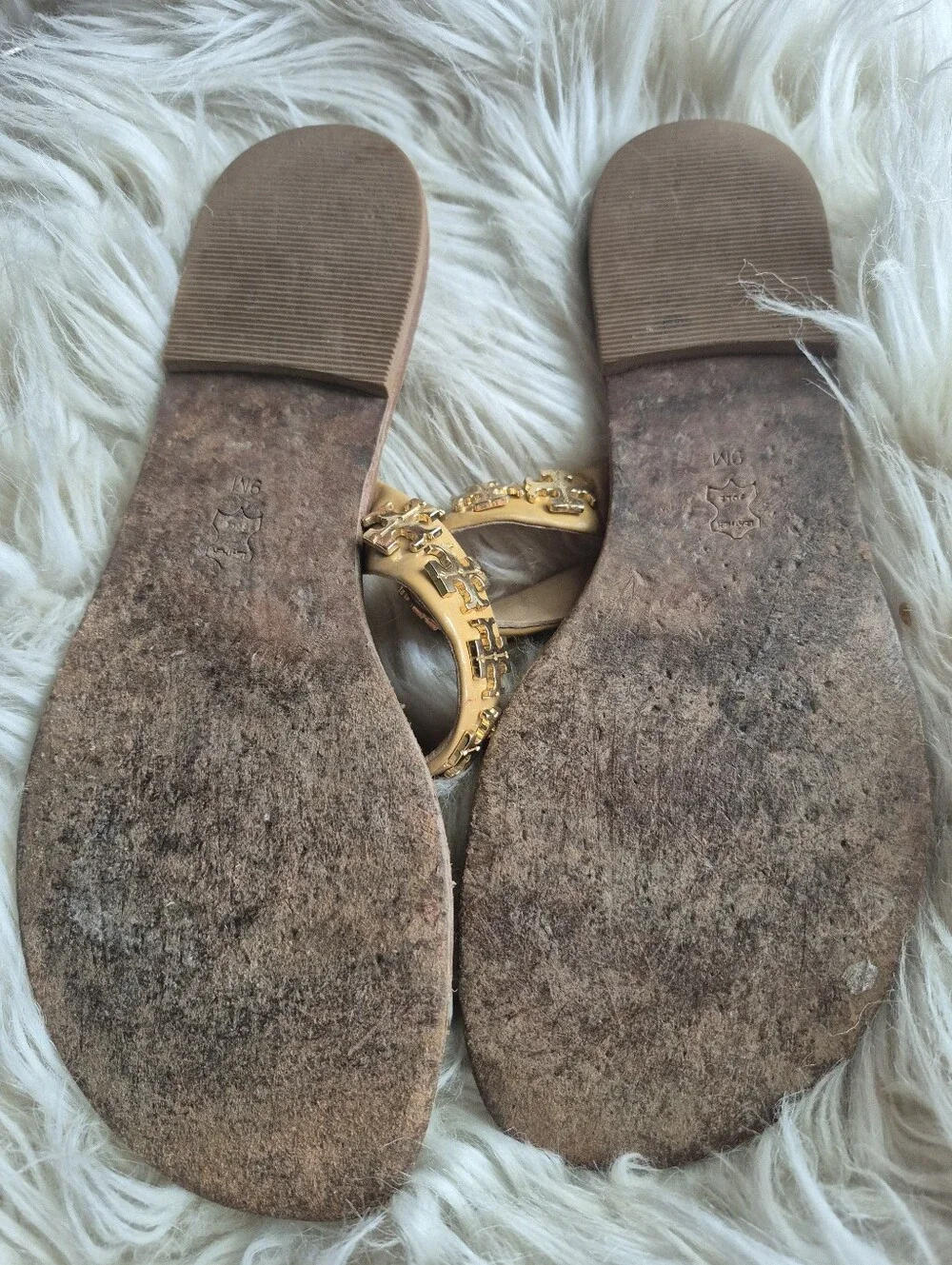 Tory Burch Tan Leather Toe-Loop Sandals with Gold Logo Chain